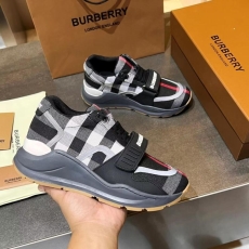 Burberry Low Shoes